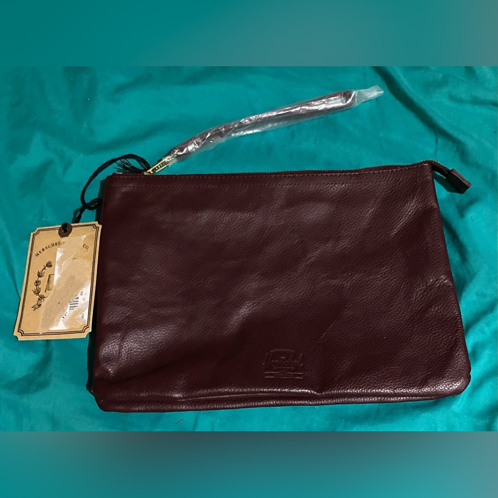 Herschel Supply Co Clutch